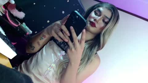 Snapshot of sexyhotbabe18 chatting on 20, 6, 2026 sexyhotbabe18 online show from 20, 6, 2026
