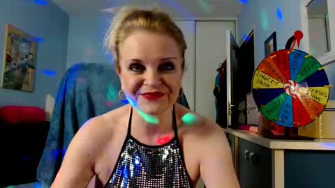 Jenny online show from 10, 10, 2025