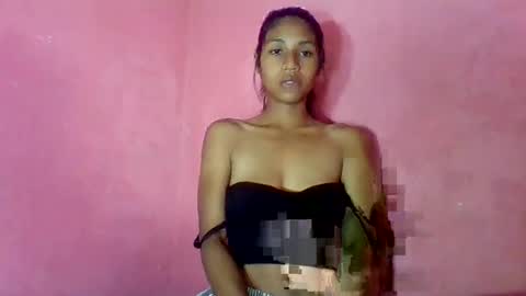 sexyjolie586 online show from 28, 6, 2026