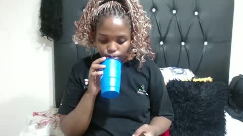 Snapshot of sexykenneyx chatting on 9, 3, 2025 sexykenneyx online show from 9, 3, 2025