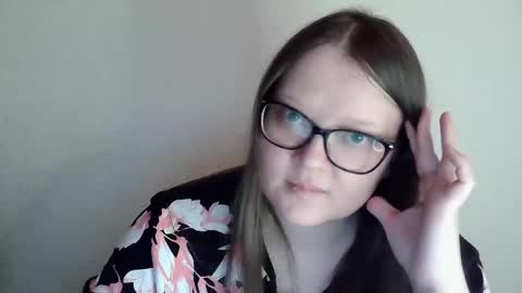 Snapshot of sexykitty_2 chatting on 13, 12, 2024 Kate online show from 13, 12, 2024