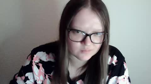 Snapshot of sexykitty_2 chatting on 13, 12, 2024 Kate online show from 13, 12, 2024