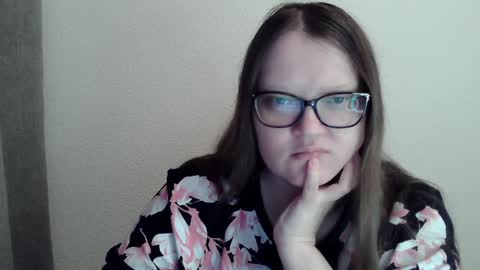 Snapshot of sexykitty_2 chatting on 2, 2, 2025 Kate online show from 2, 2, 2025