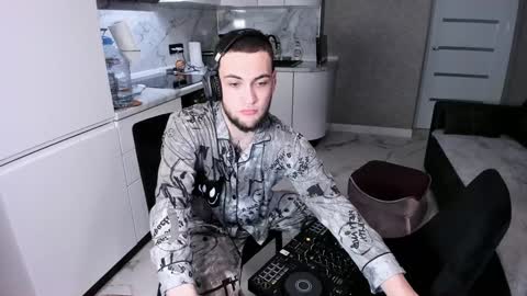 Kolya online show from 20, 1, 2025