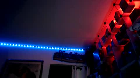 Snapshot of sexylatincouple chatting on 17, 1, 2025 SEXYLATINCOUPLE online show from 17, 1, 2025