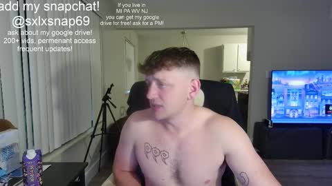 Snapshot of sexylax69 chatting on 20, 9, 2025 sexylax69 online show from 20, 9, 2025