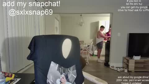 Snapshot of sexylax69 chatting on 15, 10, 2025 sexylax69 online show from 15, 10, 2025