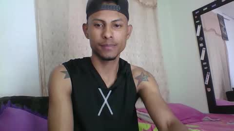 Snapshot of sexyleon69 chatting on 30, 10, 2025 Sexy leon online show from 30, 10, 2025