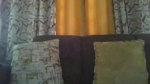 sexylilly241081 online show from 14, 5, 2026