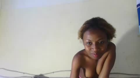 Elania online show from 5, 5, 2026