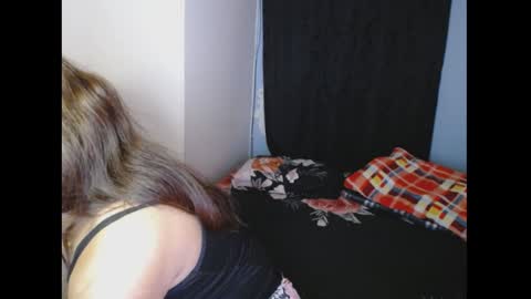 Snapshot of sexyloba_ chatting on 1, 1, 2025 sexyloba independent model online show from 1, 1, 2025