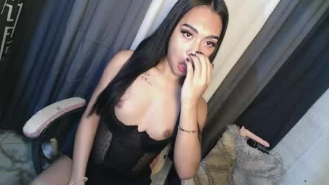 maxine online show from 28, 12, 2024