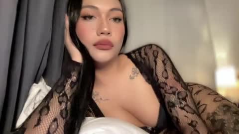 maxine online show from 30, 5, 2026