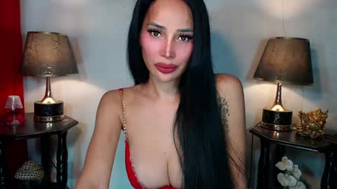 Queen Sofia online show from 8, 7, 2026