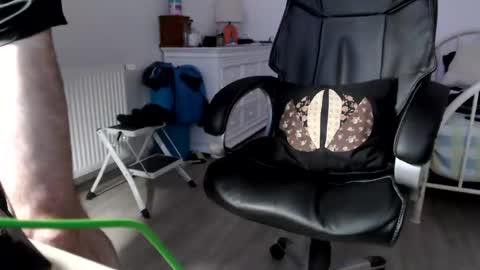 Snapshot of sexyman_fr chatting on 19, 2, 2025 Vincent Vega online show from 19, 2, 2025