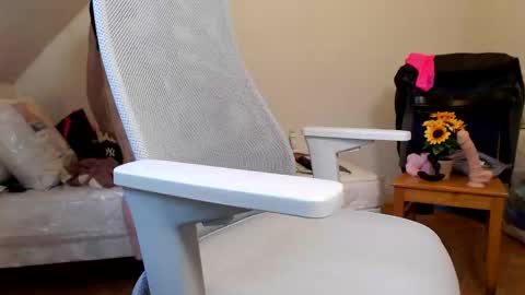 Vincent Vega online show from 4, 10, 2025