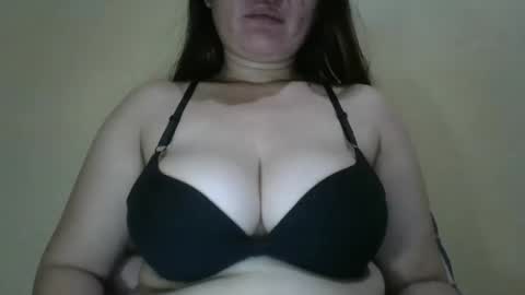 Snapshot of sexymilesxx04 chatting on 31, 3, 2026 sexymilesxx04 online show from 31, 3, 2026