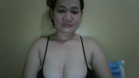 Snapshot of sexymilesxx04 chatting on 18, 4, 2026 sexymilesxx04 online show from 18, 4, 2026