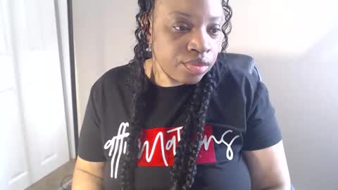 SexyMona online show from 10, 5, 2026