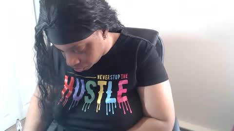 SexyMona online show from 13, 5, 2026