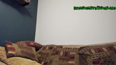 Snapshot of sexymountainman420 chatting on 25, 12, 2024 Sexymountainman420 online show from 25, 12, 2024