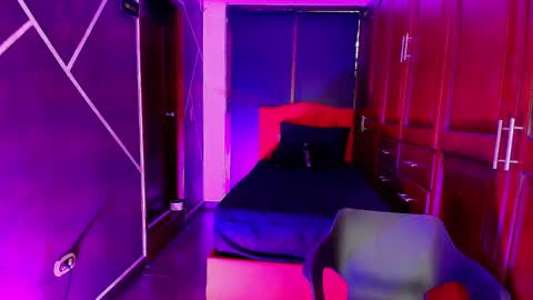 N A F online show from 27, 2, 2025