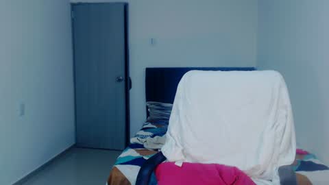 Natalia Duran online show from 20, 12, 2024