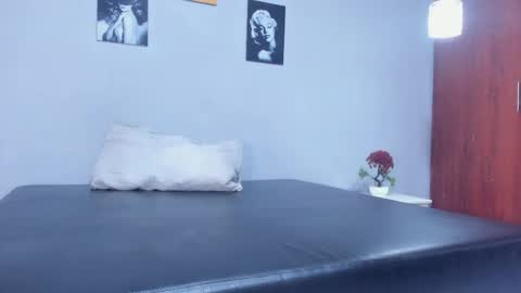 Snapshot of sexynova_93 chatting on 19, 5, 2026 sexynova 93 online show from 19, 5, 2026