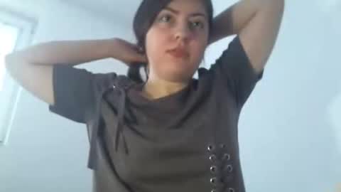 Snapshot of sexynyu18 chatting on 14, 10, 2025 Alex online show from 14, 10, 2025