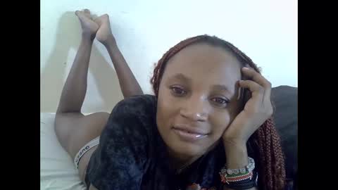 Snapshot of sexypetite4 chatting on 26, 9, 2025 SHARON online show from 26, 9, 2025
