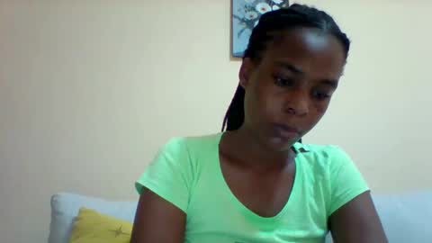 DOVY ACHIENG online show from 31, 1, 2025