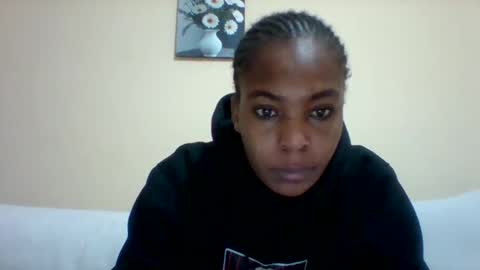 DOVY ACHIENG online show from 17, 2, 2025