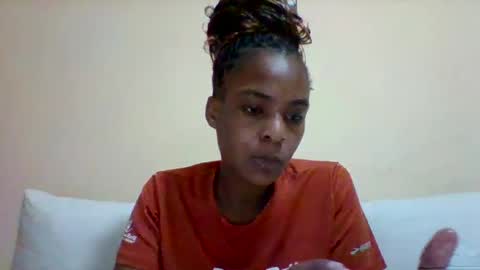 DOVY ACHIENG online show from 25, 2, 2025