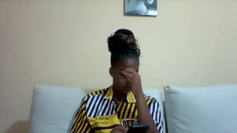 DOVY ACHIENG online show from 26, 2, 2025
