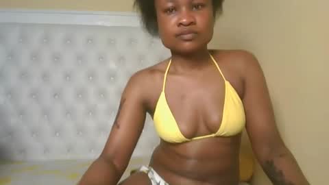 queenivy online show from 1, 11, 2025