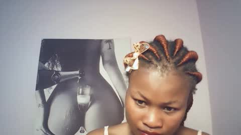 queenivy online show from 21, 12, 2025