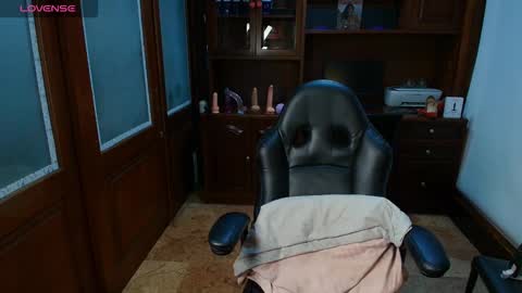 R A C H E L online show from 13, 1, 2026