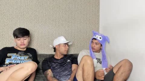 Snapshot of sexys_boys18 chatting on 1, 2, 2025 MATIAS-18 THIAHO -18 MAX-19 NICOKALY-19 CAIN-19 MOD ESTEBAN online show from 1, 2, 2025