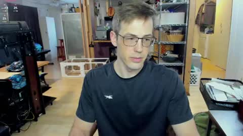 Snapshot of sexyscott26 chatting on 15, 4, 2026 Scott online show from 15, 4, 2026