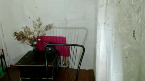 Snapshot of sexyseductionxx chatting on 4, 4, 2026 carl online show from 4, 4, 2026