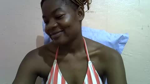 Snapshot of sexyshaz22 chatting on 3, 4, 2026 sexyshaz22 online show from 3, 4, 2026