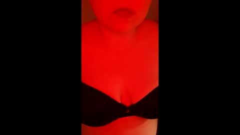 sexysidney22 online show from 19, 4, 2026