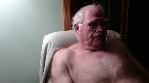 Snapshot of sexytony1960 chatting on 29, 12, 2024 sexytony1960 online show from 29, 12, 2024