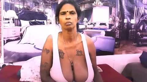 sexyva4u2luv online show from 21, 11, 2025