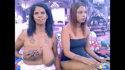 Snapshot of sexyva4u2luv chatting on 15, 2, 2026 sexyva4u2luv online show from 15, 2, 2026