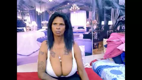 Snapshot of sexyva4u2luv chatting on 22, 2, 2026 sexyva4u2luv online show from 22, 2, 2026