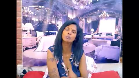 sexyva4u2luv online show from 13, 5, 2026