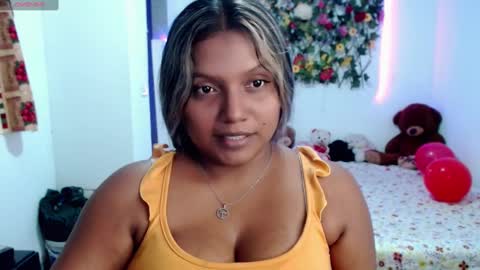 sexyvaldiry online show from 15, 2, 2025