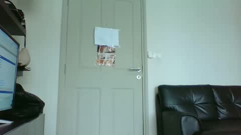 Snapshot of sexyviolettcat chatting on 17, 5, 2026 Victory online show from 17, 5, 2026