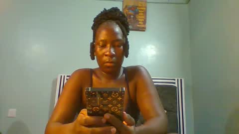 VIVIAN online show from 2, 3, 2025